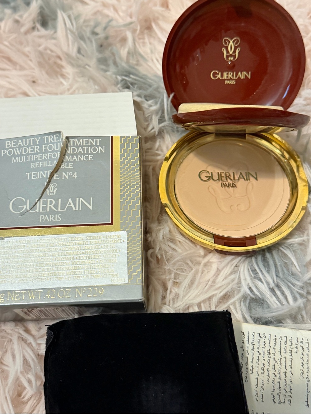 Guerlain Paris Beauty Treatment Powder Foundation – Beige (Teinte No.4)